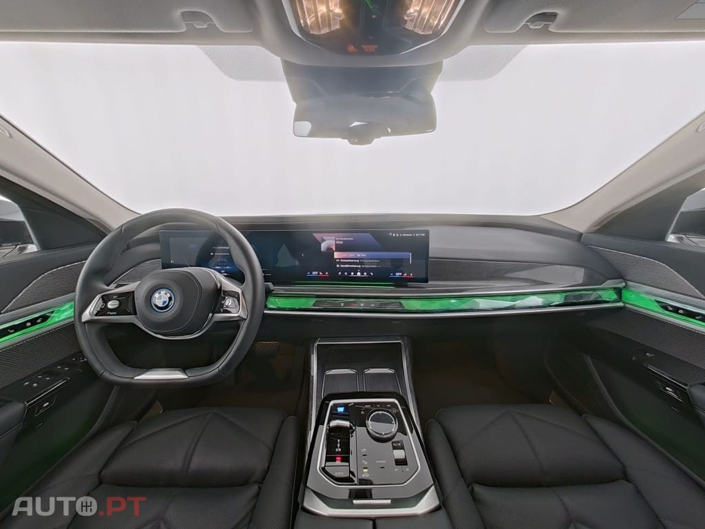 BMW i7 Pure Excellence