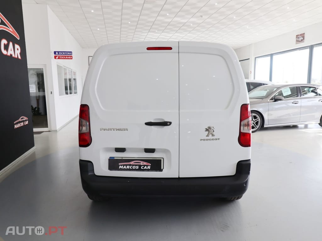 Peugeot Partner 1.5 BlueHDi Premium Standard