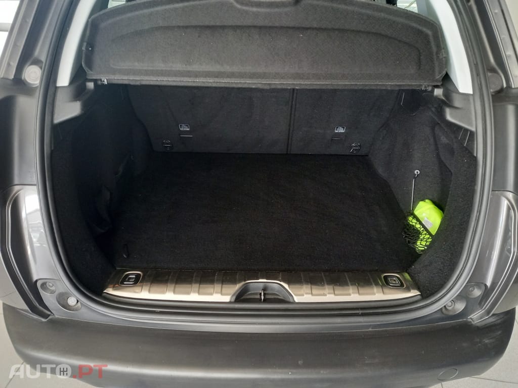 Peugeot 2008 1.2 PureTech Allure