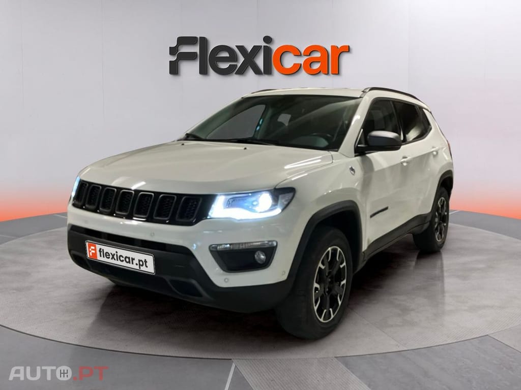 Jeep Compass 1.3 TG Trailhawk