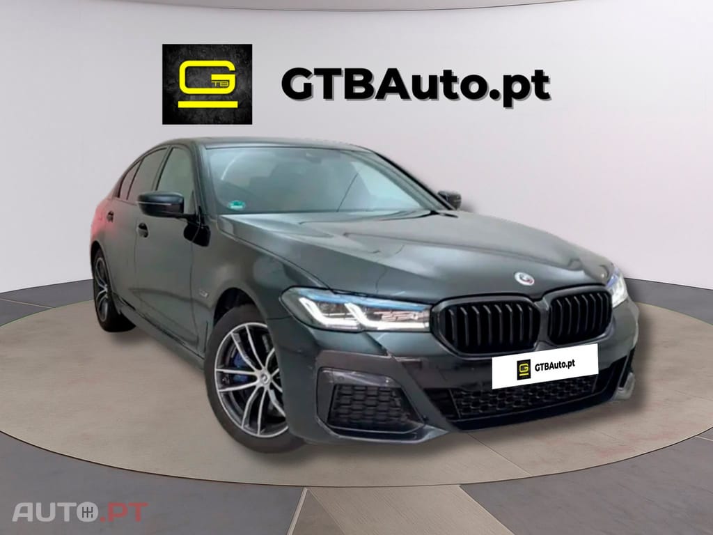 BMW 545 I.V.A DEDUTIVEL e xDRIVE M SPORT