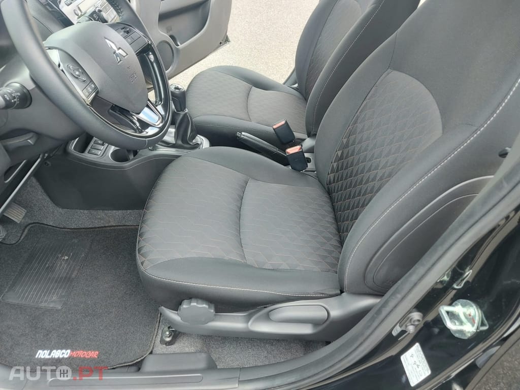 Mitsubishi Space Star 1.2 Intense — fotografia 17