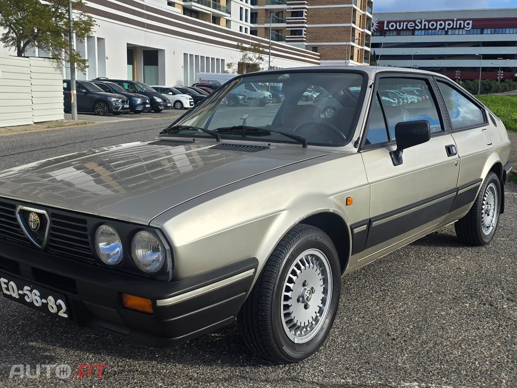 Alfa Romeo Sprint Veloce 1.3