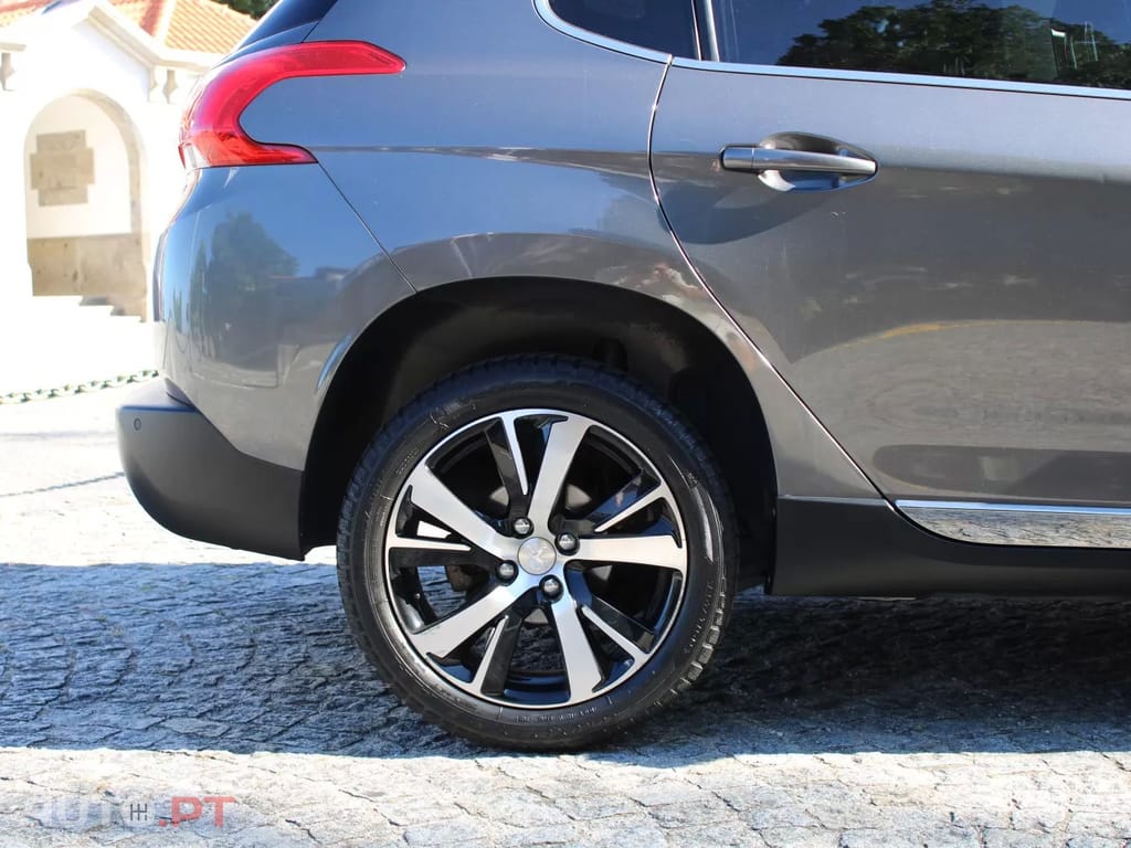 Peugeot 2008 Crossway