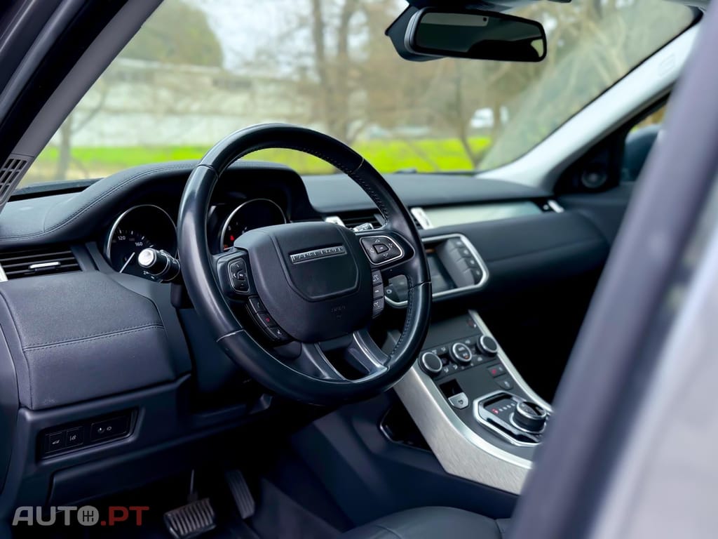 Land Rover Evoque 2.0 TD4 SE Dynamic Auto