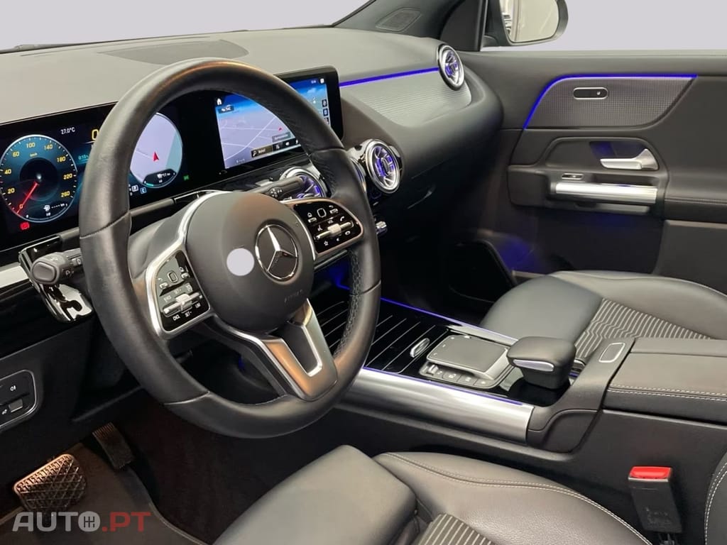 Mercedes-Benz GLA 250 I.V.A DEDUTIVEL e