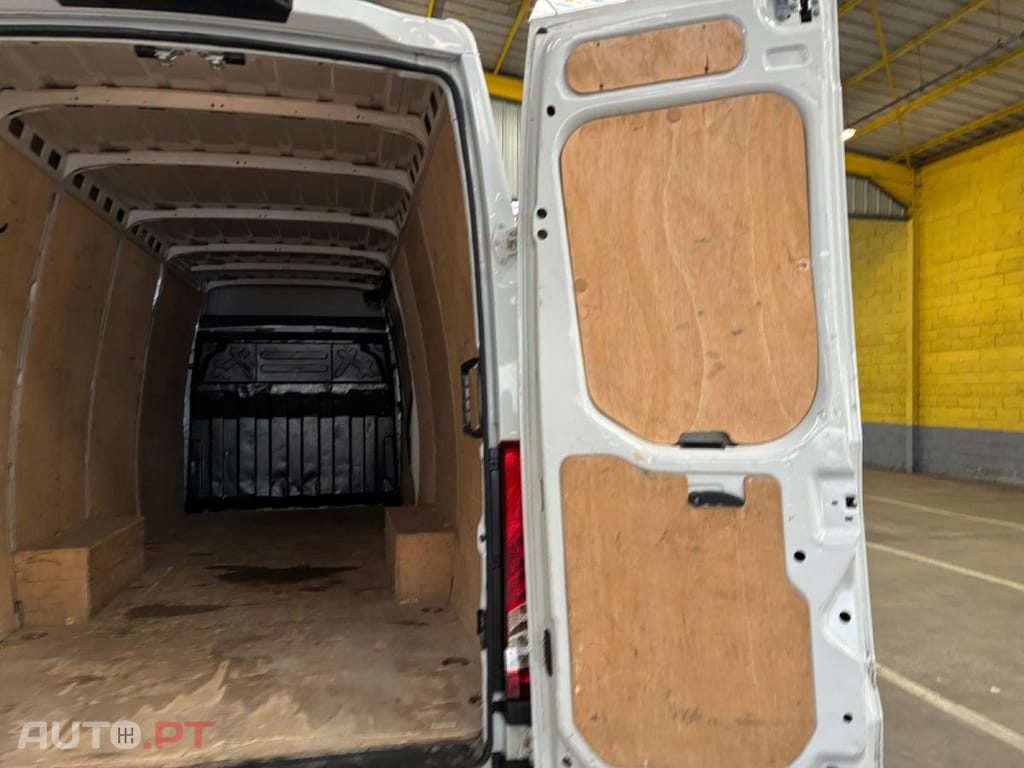 Iveco Daily 2.3 35S14H V16/P H2