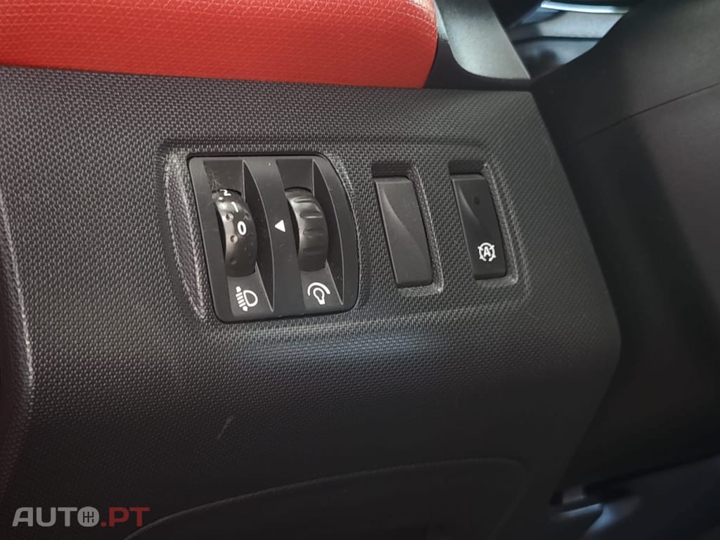 Renault Clio Sport Tourer DCI LIMITED