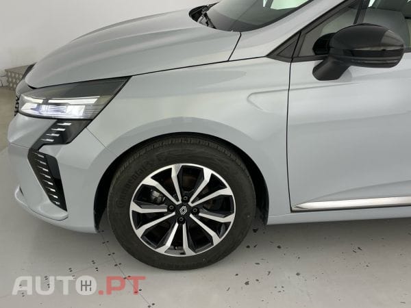 Renault Clio TCe 100 Bi-Fuel Techno