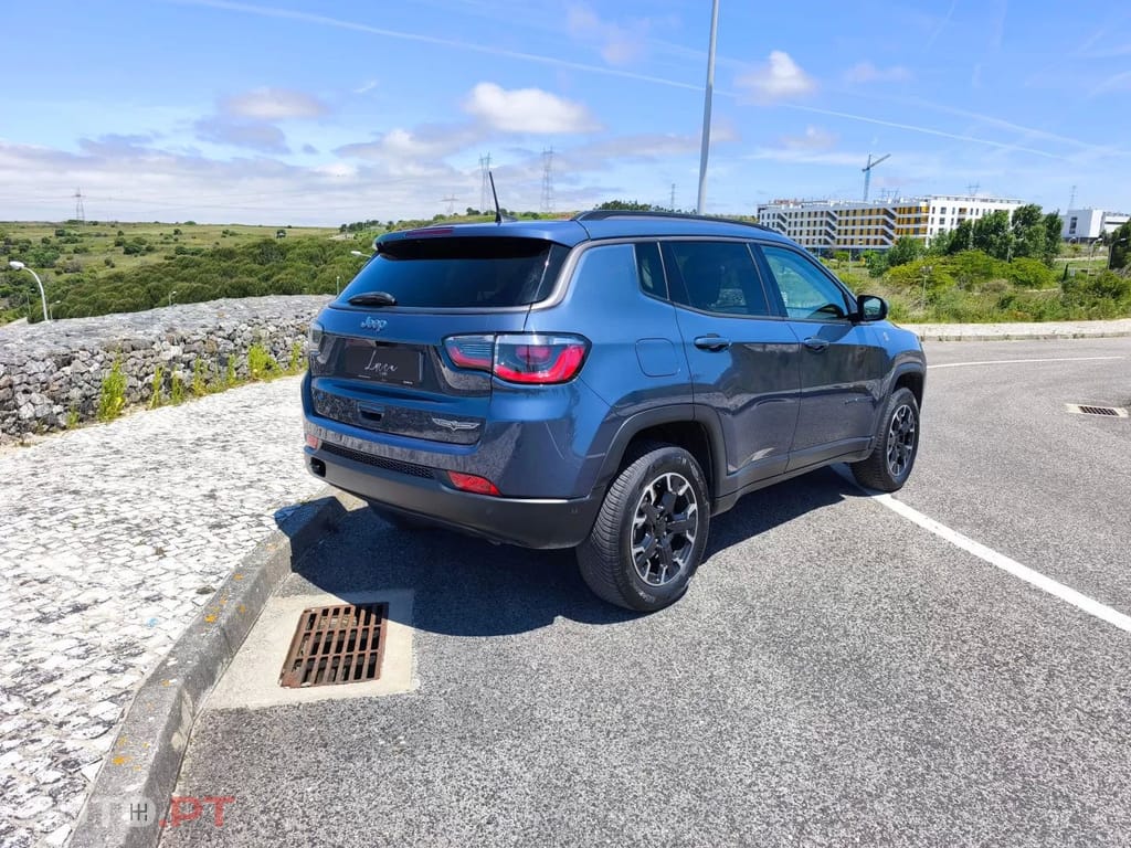 Jeep Compass 1.3 TG 4Xe Trailhawk