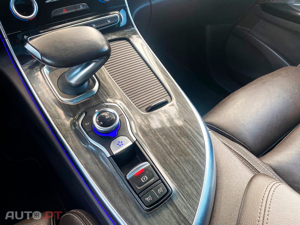 Renault Espace 1.6 dCi Initiale Paris EDC