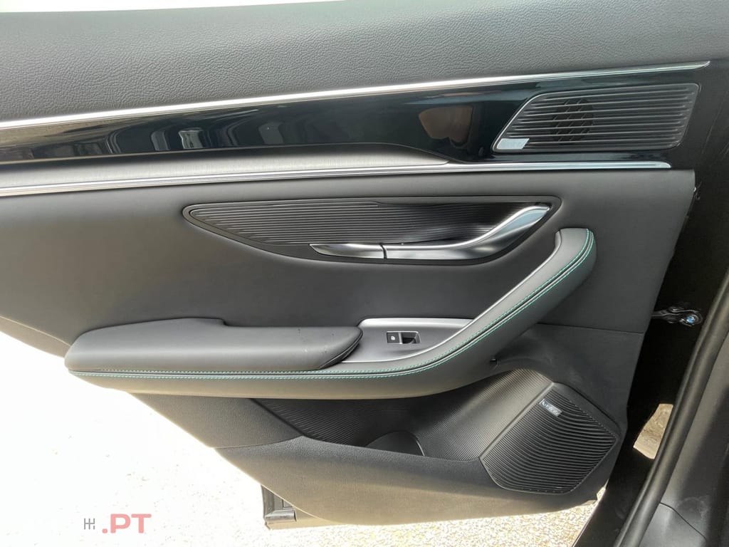 BYD Seal U 87 kWh Design