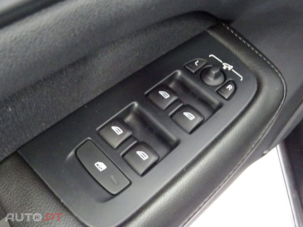Volvo V60 2.0 D3 Momentum