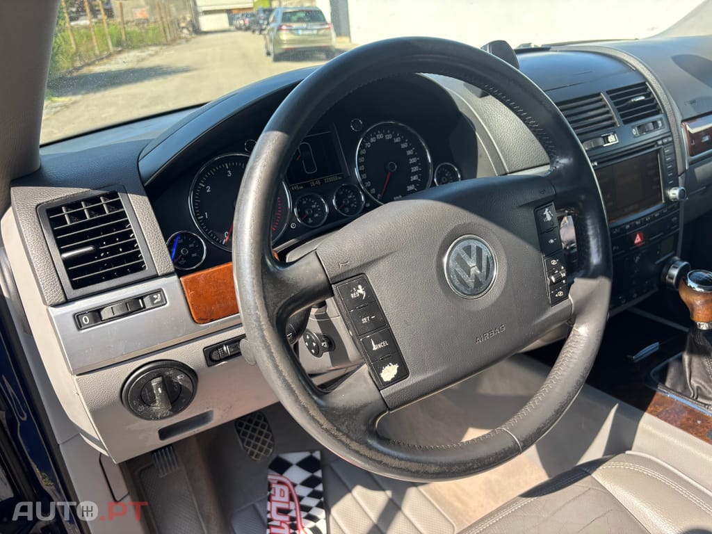 Volkswagen Touareg 2.5 TDi Top