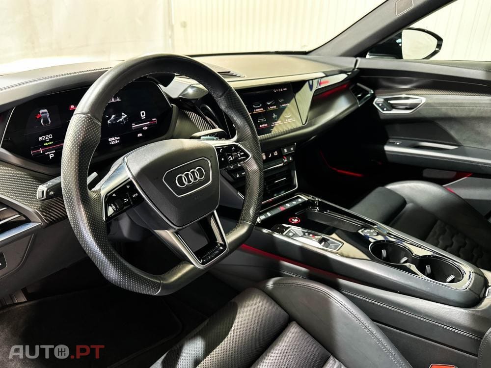 Audi E-Tron GT quattro