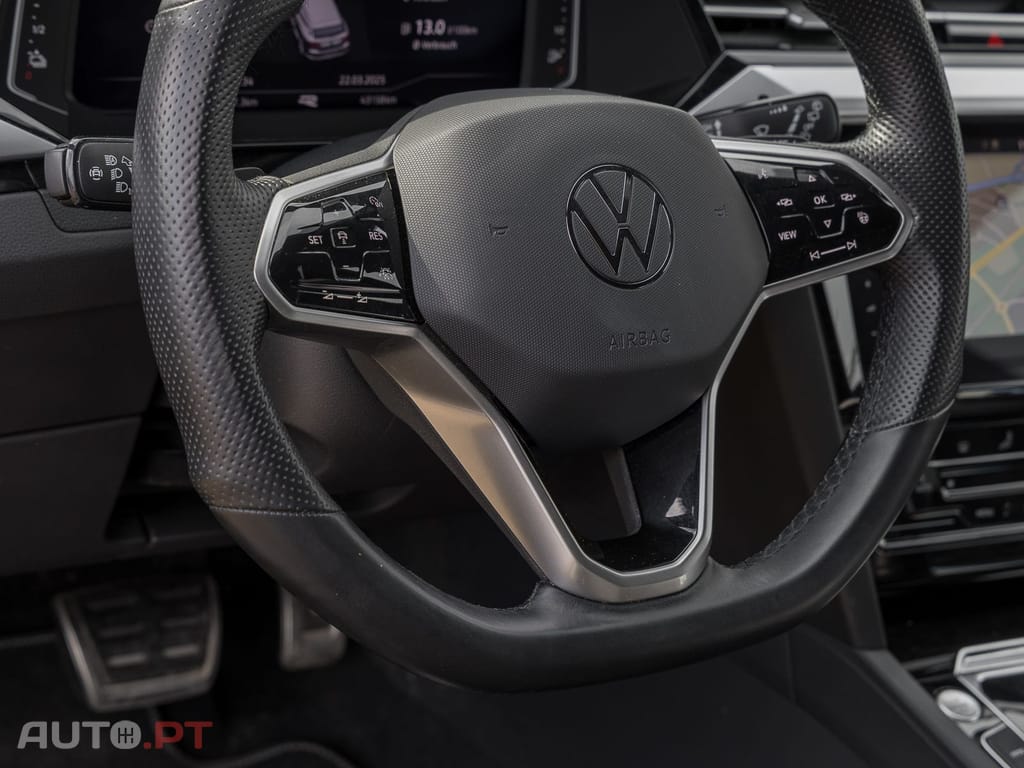 Volkswagen Arteon Shooting Brake 1.4 eHybrid R-LINE AHK