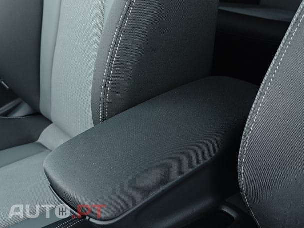 Audi A1 1.0 TFSI ultra — fotografia 17