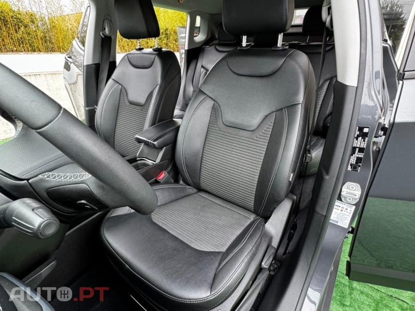 Jeep Compass 1.3 T Limited