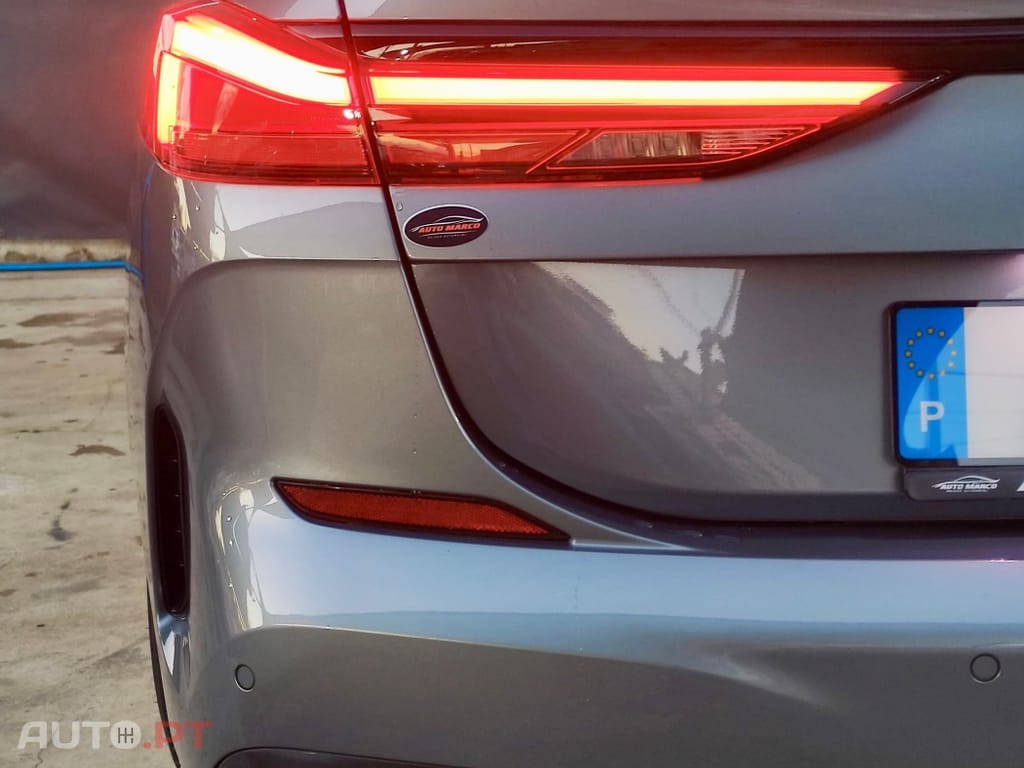 BMW 216 d Pack Desportivo M