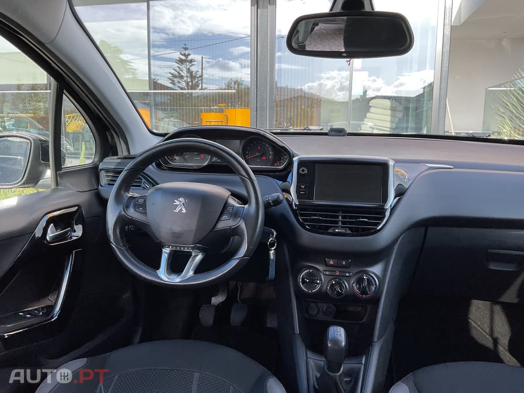 Peugeot 208 1.2 VTi Active