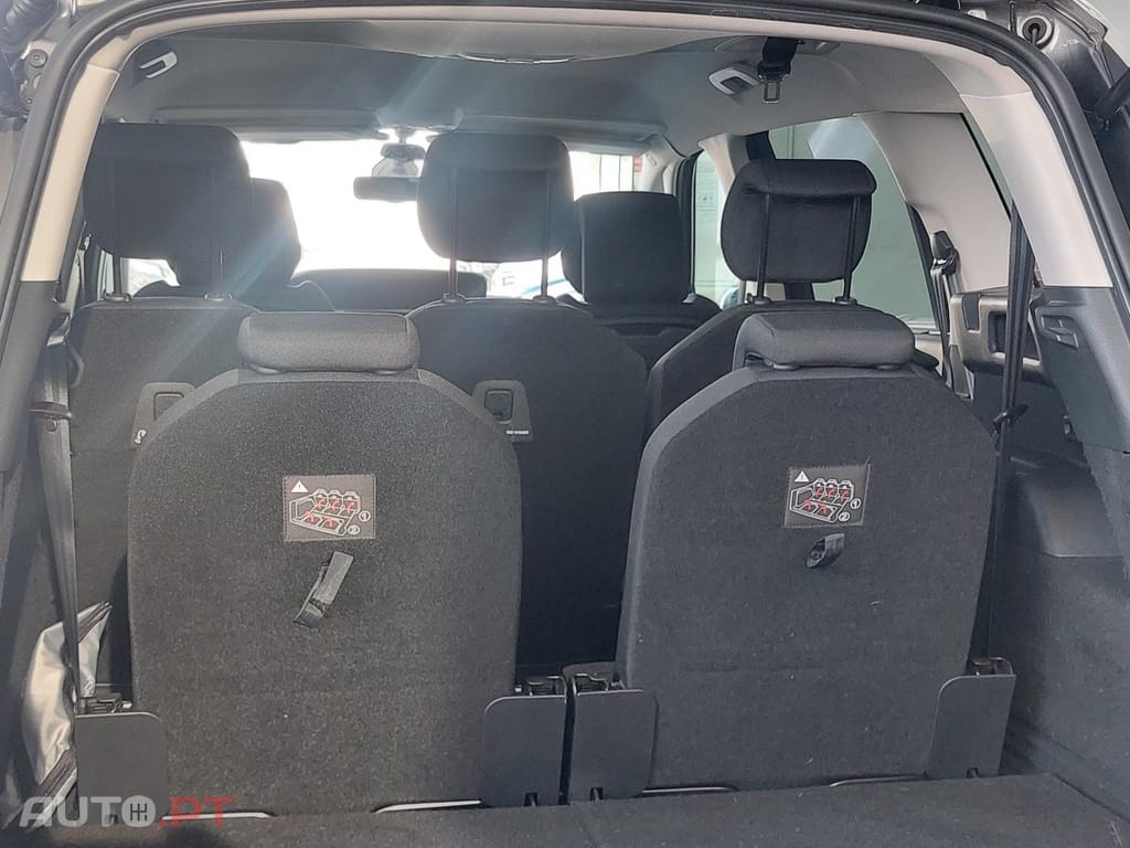Citroën Grand C4 Spacetourer 1.2 PureTech Feel — fotografia 17