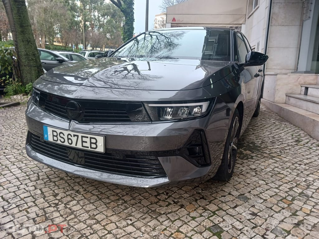 Opel Astra Sports Tourer 1.2 T Hybrid GS eDCT