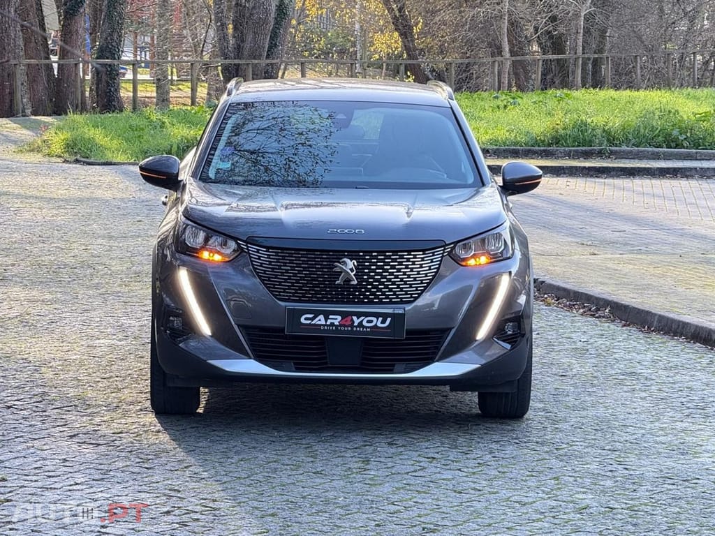 Peugeot 2008 1.2 PureTech Allure
