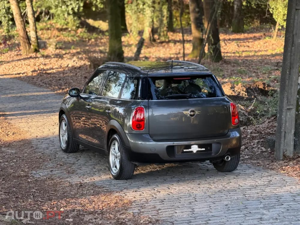 MINI Countryman One D