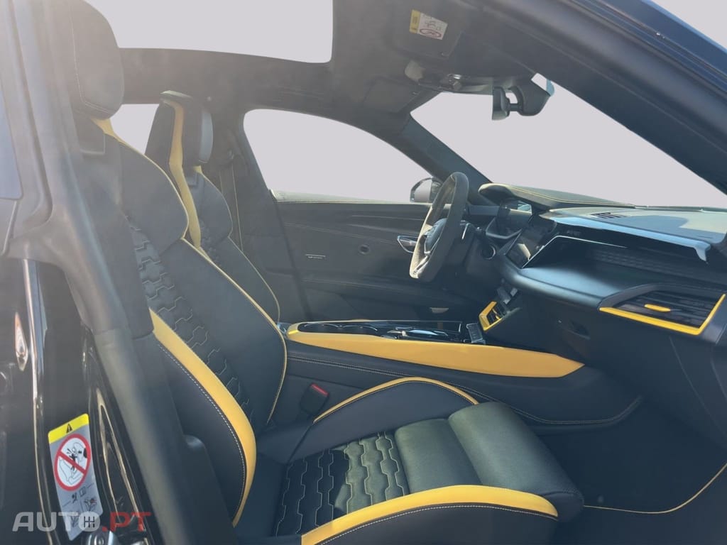 Audi E-Tron GT Quattro I.V.A DEDUTIVEL