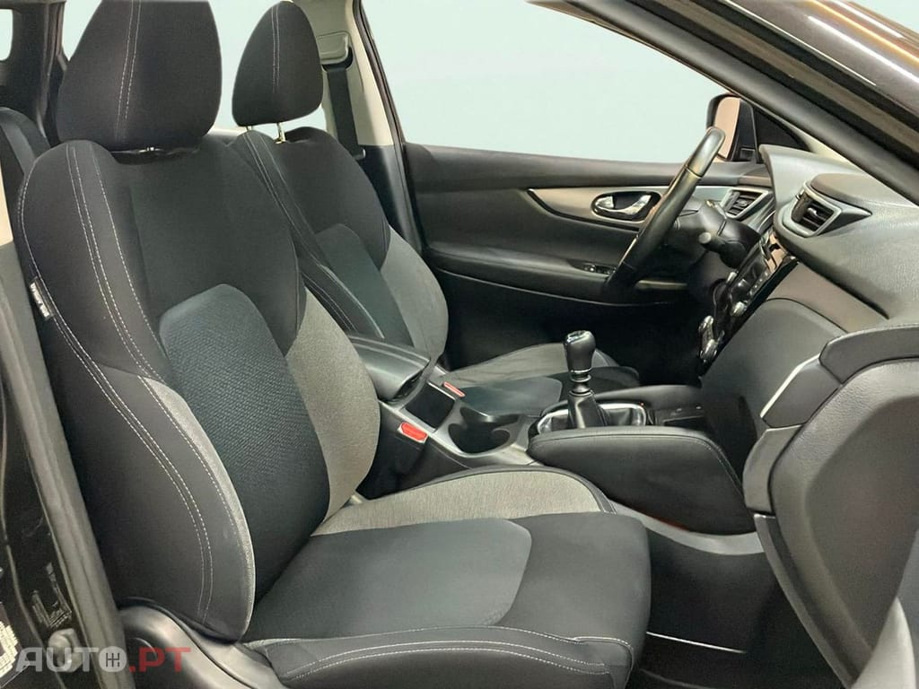Nissan Qashqai 1.3 DIG-T N-Connecta