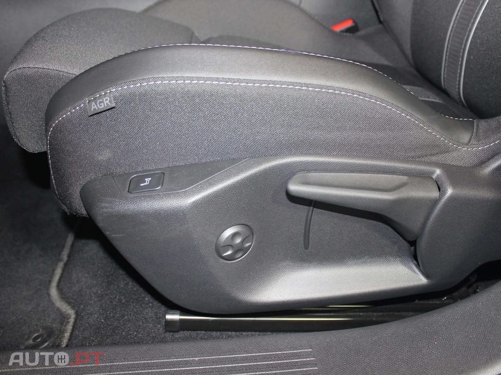 Opel Astra Sports Tourer 1.2 T Hybrid GS eDCT