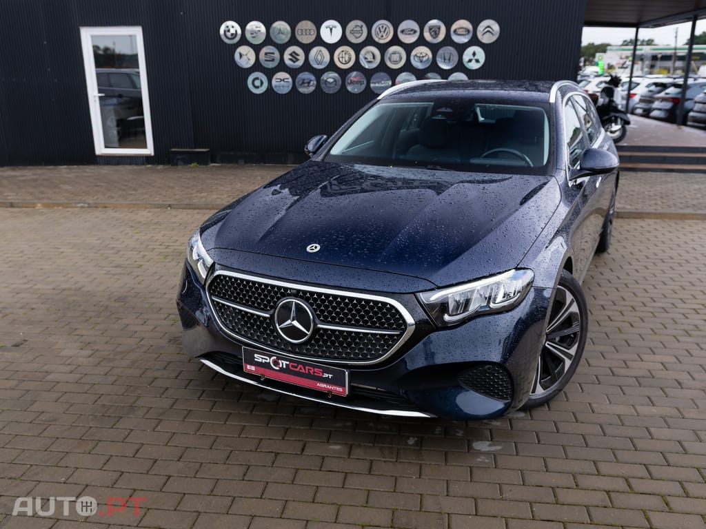 Mercedes-Benz E 300 Outro