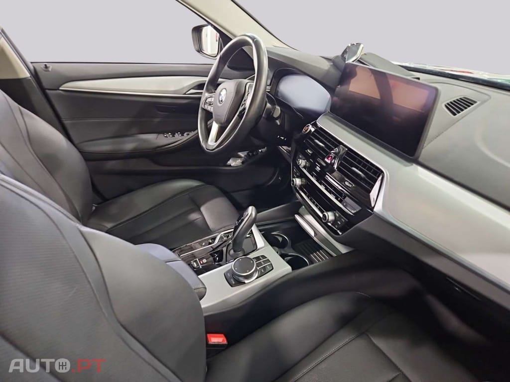 BMW 530 Touring I.V.A DEDUTIVEL