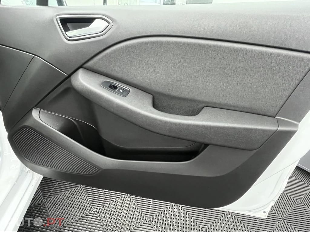 Renault Clio 1.0 SCe 75CV Business