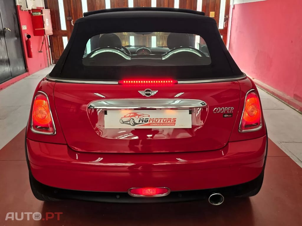 MINI Cabrio Cooper