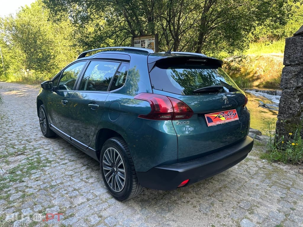 Peugeot 2008 1.6 e-HDi Active