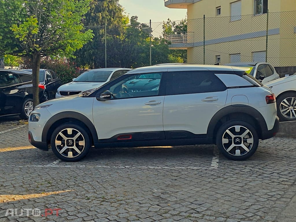 Citroen C4 Cactus 1.2 PureTech Shine