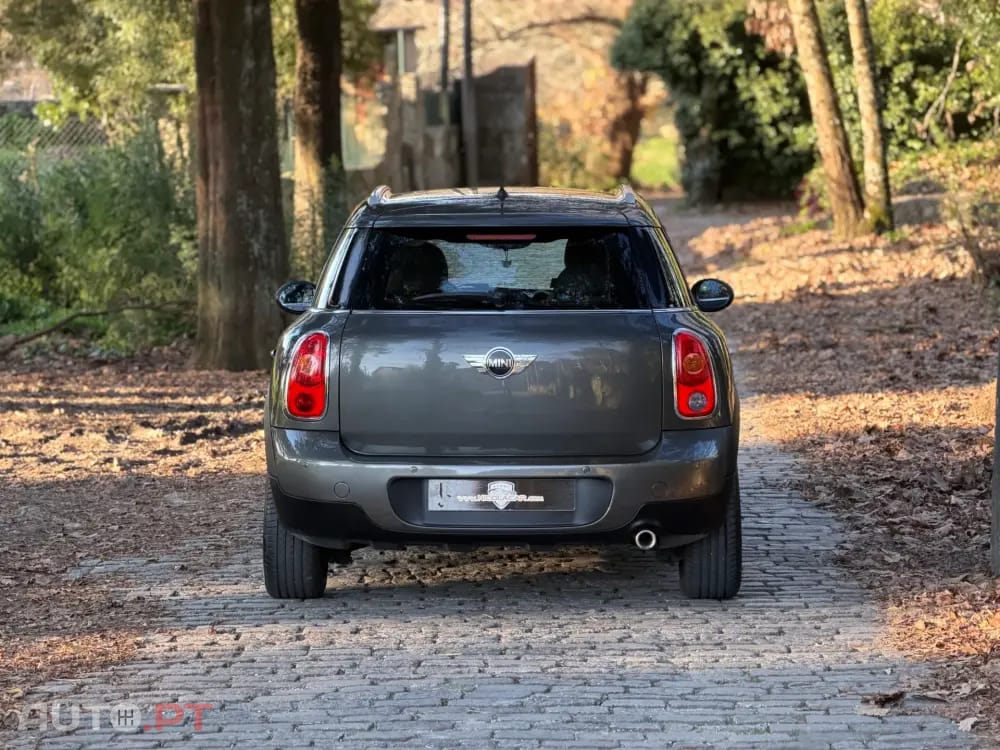 MINI Countryman One D