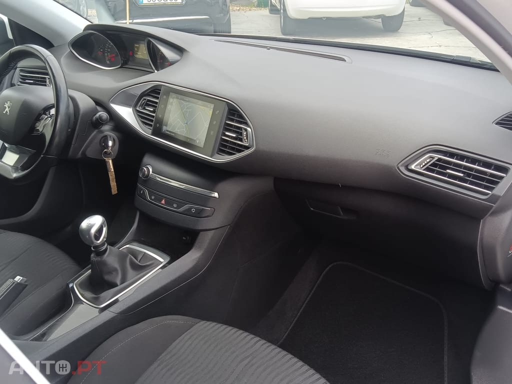 Peugeot 308 1.6 BlueHDi Active
