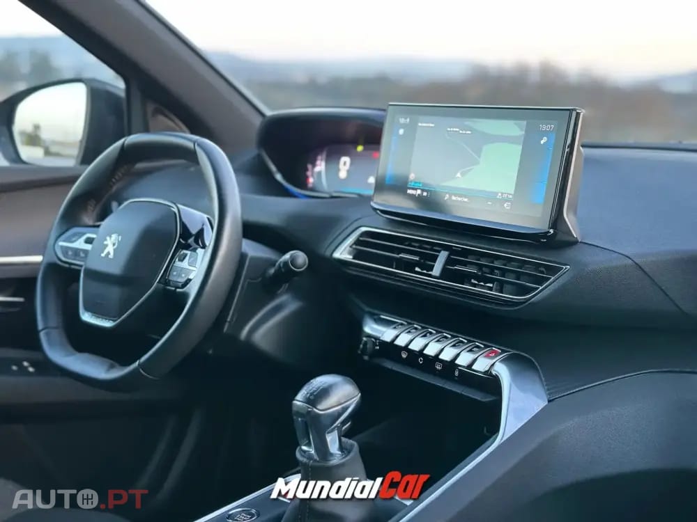 Peugeot 3008 1.5 BlueHDi Active Pack