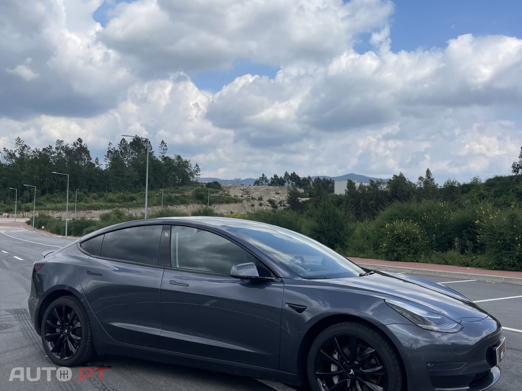 Tesla Model 3 Long Range Tração Integral
