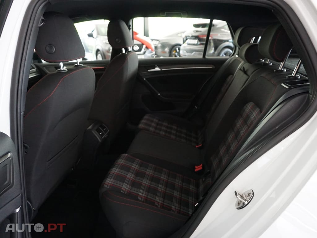 Volkswagen Golf 2.0 TSi GTi Performance