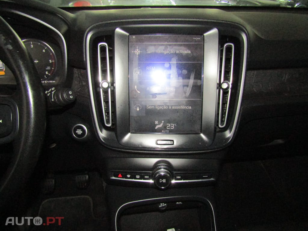 Volvo XC40 2.0 D3 Momentum