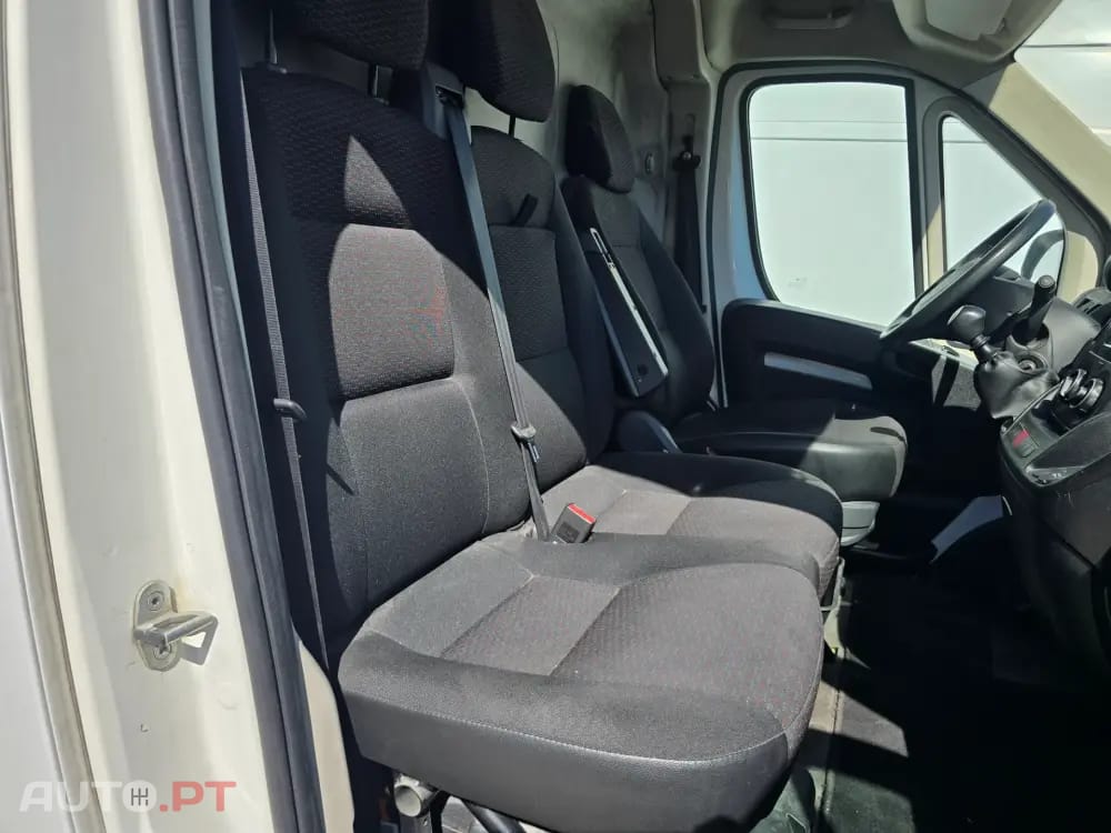 Peugeot Boxer 2.2 BlueHDi 330 L2H2