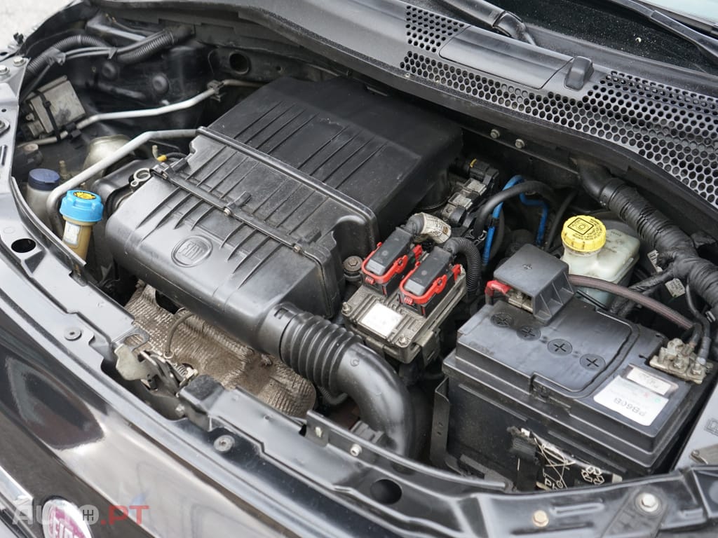 Fiat 500C 1.2 by Gucci