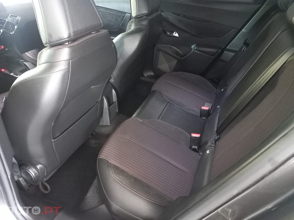 DS DS3 Crossback 1.2 PureTech Performance Line EAT8