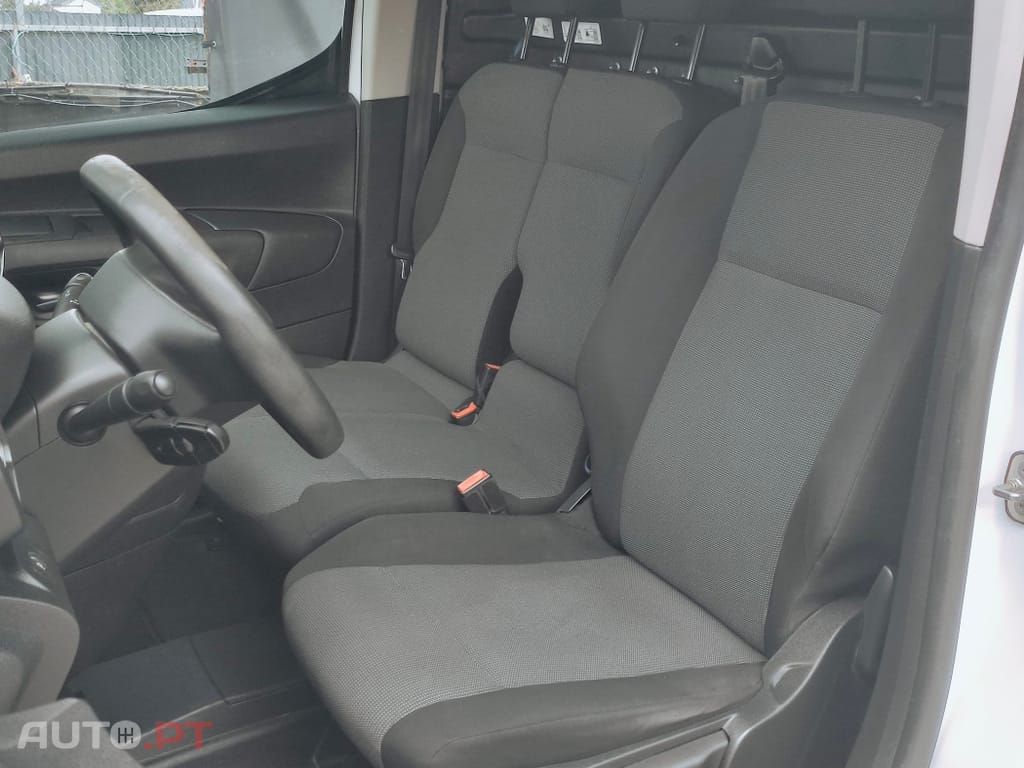 Peugeot Partner 1.6 BlueHDi L1 Premium