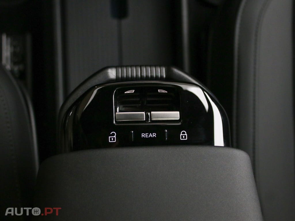 Volvo EX30 69 kWh Single Motor Extended Range Ultra