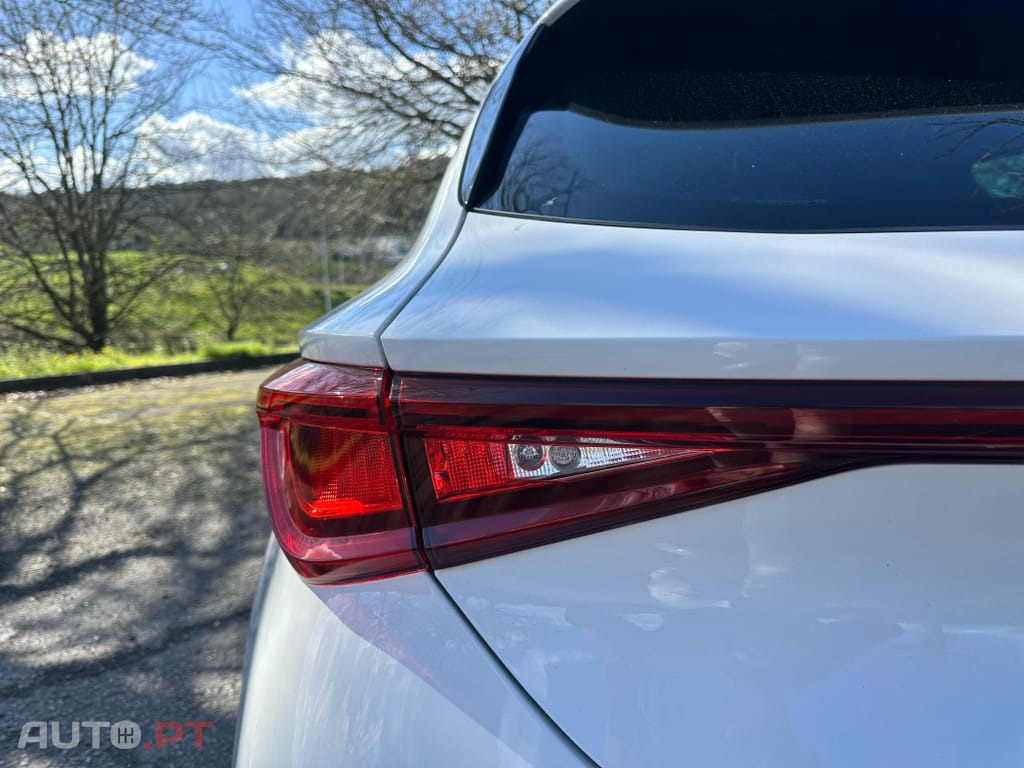Cupra Leon 1.4 e-Hybrid DSG