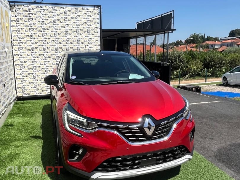 Renault Captur 1.0 TCe Techno Bi-Fuel